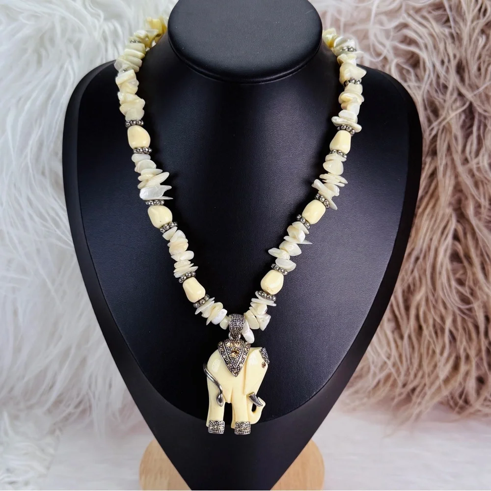 Vintage Cream Polished Stone Weighted Necklace with good luck Elephant Pendant